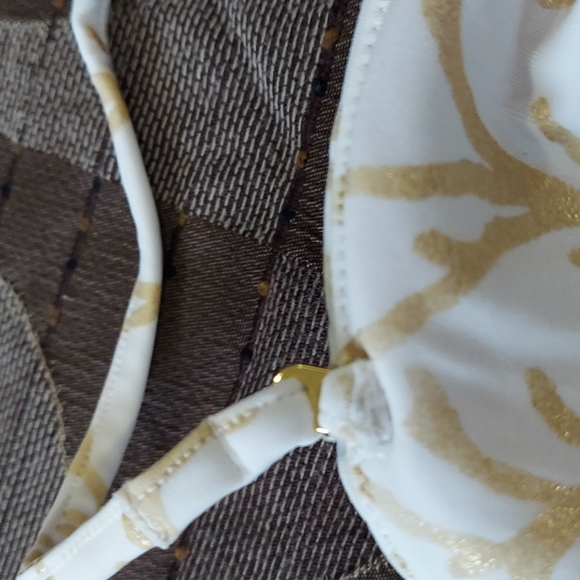 NWOT Victoria Secret gold and pink Medium bikini - Picture 9 of 11